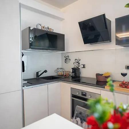 Apartamento Loano-marina Spiaggia, Mare, A 5 Stelle *