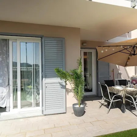 Loano-marina Spiaggia, Mare, A 5 Stelle Appartamento Loano